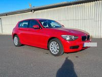 Gebraucht BMW 114 102 PS (75 kW) 2014 Rot Kleinwagen