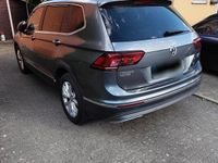 Gebraucht VW Tiguan Allspace Highline 150 PS (110 kW) 2018 Grau SUV