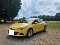 Gebraucht Opel Astra GTC Edition 101 PS (74 kW) 2012 Gelb Limousine