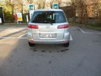 Używany Mazda 2 Comfort 75 KM (55 kW) 2005 Srebrny Hatchback