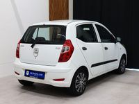 Gebraucht Hyundai i10 Edition 69 PS (50 kW) 2013 Weiß Kleinwagen