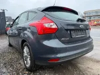 Usata Ford Focus 125 CV (91 kW) 2012 Grigio Berlina