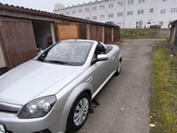 Gebraucht Opel Tigra 80 PS (58 kW) 2009 Silber Cabrio