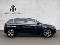 gebraucht Peugeot 308 GT-Line EAT8 NAVI Parkassistent LED Massage