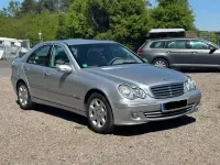Gebraucht Mercedes C200 163 PS (119 kW) 2004 Silber Limousine