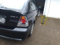 Gebraucht BMW 316 115 PS (84 kW) 2003 Schwarz Kleinwagen