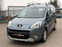 Gebraucht Peugeot Partner 92 PS (67 kW) 2012 Lackierung eisengrau/metallic Van / Kleinbus