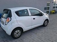 Gebraucht Chevrolet Spark 67 PS (49 kW) 2010 Weiß Kleinwagen
