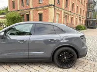 Gebraucht Porsche Macan 264 kW (360 PS) 2024 Grau SUV