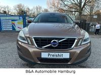 Gebraucht Volvo XC60 Summum 215 PS (158 kW) 2011 Terra bronze SUV