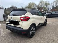 Gebraucht Renault Captur Experience 118 PS (86 kW) 2017 Beige SUV