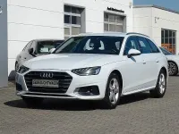 Gebraucht Audi A4 Advanced 204 PS (150 kW) 2023 Gletscherweiss (metallic) Kombi
