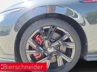 Gebraucht VW Golf VIII Pro 300 PS (220 kW) 2023 Grau Limousine