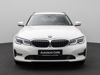Gebraucht BMW 320e Sport Line 204 PS (150 kW) 2022 Alpinweiss uni300schwarz Limousine