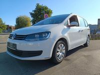 Gebraucht VW Sharan Trendline 140 PS (102 kW) 2012 Candyweiß Van / Kleinbus