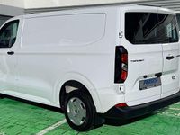 Gebraucht Ford Transit Custom Trend 136 PS (100 kW) 2024 Frostweiß Van / Kleinbus