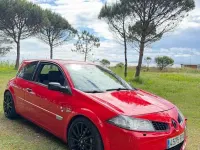 Gebraucht Renault Mégane 224 PS (164 kW) 2007 Rot