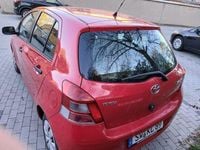 Gebraucht Toyota Yaris 69 PS (50 kW) 2010 Rot Kleinwagen
