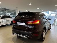 gebraucht BMW X1 xDrive25e AHK Tempomat Navi Leder LED El. Heckklappe PDC