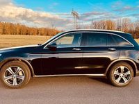 Gebraucht Mercedes GLC250 204 PS (150 kW) 2015 Schwarz SUV