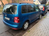 Gebraucht VW Touran 140 PS (102 kW) 2007 Blau Van / Kleinbus