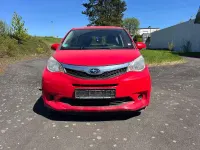 Gebraucht Subaru Trezia Active 90 PS (66 kW) 2011 Rot Kleinwagen