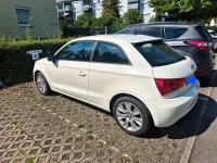 Gebraucht Audi A1 86 PS (63 kW) 2011 Weiß Kleinwagen