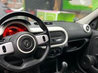 Gebraucht Renault Twingo Intens 69 PS (50 kW) 2019 Weiß Kleinwagen