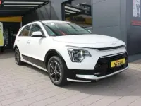 Gebraucht Kia Niro Vision 105 PS (77 kW) 2022 (ud) schneeweiss SUV