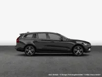 Gebraucht Volvo V60 Core 163 PS (119 kW) 2024 Grau Kombi