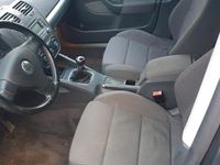 Gebraucht VW Jetta Comfortline 150 PS (110 kW) 2006 Rot Limousine