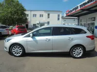 Gebraucht Ford Focus Titanium 125 PS (91 kW) 2017 Silber Limousine