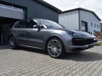 Gebraucht Porsche Cayenne 441 PS (324 kW) 2019 Grau SUV