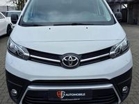 Gebraucht Toyota Proace 120 PS (88 kW) 2022 Weiß Van / Kleinbus