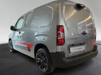 Nowe Citroën Berlingo 131 KM (96 kW) 2026 Szary Minivan