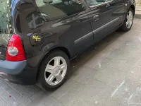 Używany Renault Clio II 2004 Czarny Hatchback