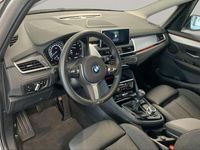 gebraucht BMW 218 Gran Tourer i Sport Line HiFi DAB LED Navi