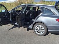 Gebraucht Mercedes C220 194 PS (142 kW) 2019 Grau Kombi