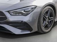 Gebraucht Mercedes CLA180 AMG Line Premium 136 PS (100 kW) 2023 Mountain grau Limousine