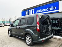 Gebraucht Ford Tourneo Connect Titanium 101 PS (74 kW) 2018 Mambagrün (metallic) Van / Kleinbus
