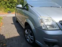 Gebraucht Opel Meriva 105 PS (77 kW) 2010 Silber Van / Kleinbus