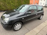Gebraucht Renault Clio II 75 PS (55 kW) 2003 Schwarz Kleinwagen