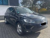 Gebraucht VW Touareg 262 PS (192 kW) 2016 Schwarz SUV