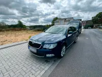 Gebraucht Skoda Superb 170 PS (125 kW) 2010 Blau Kombi