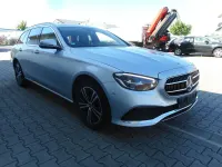 Usado Mercedes E220 Avantgarde 200 CV (147 kW) 2022 Plateado Familiar