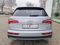 Gebraucht Audi Q5 Basis 204 PS (150 kW) 2023 Silber SUV