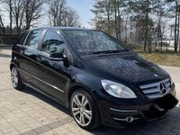 Gebraucht Mercedes B200 Sport 140 PS (102 kW) 2009 Schwarz Van / Kleinbus