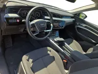 Gebraucht Audi Q8 Sportback e-tron S-Line 250 kW (340 PS) 2023 Mythosschwarz metallic SUV