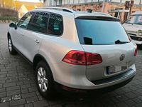 Gebraucht VW Touareg 245 PS (180 kW) 2012 Silber SUV