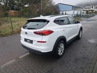Gebraucht Hyundai Tucson 132 PS (97 kW) 2020 Polar white pyw SUV